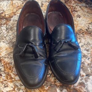 Men’s black Allen Edmonds dress shoe
